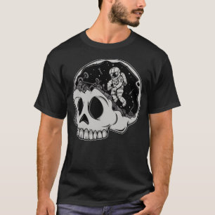 Astronaut Skull Brain - Funny Outer Space Lovers T-Shirt