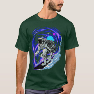Astronaut Surfing in Outer Space Surfer Surfboarde T-Shirt