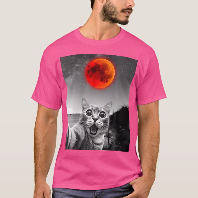 Astronomy Lovers Funny Cat Selfie With Lunar Eclip T-Shirt (Front)