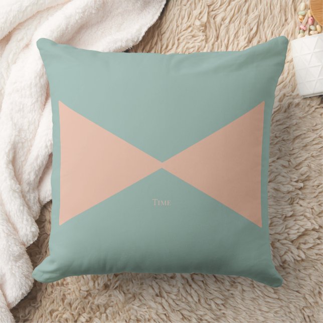 Atelier No. 08 – Hourglass Cushion (Blanket)