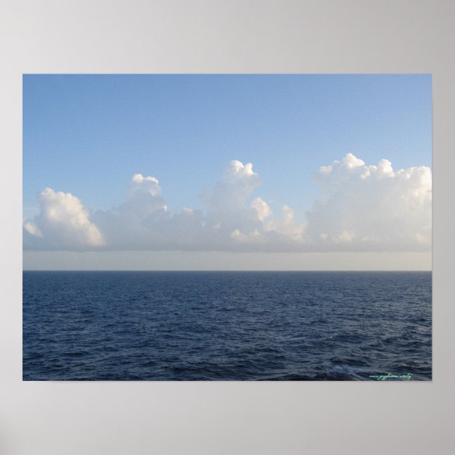 Atlantic ocean near Bermuda island poster (Front)
