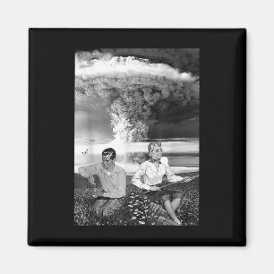 Atomic Bomb Cloud Nuclear War Retro Vintage Milita Magnet