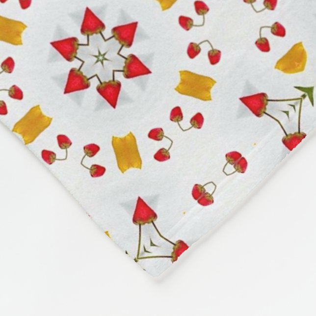 Atomic Mid Century Flower Vintage Fleece Blanket (Corner)