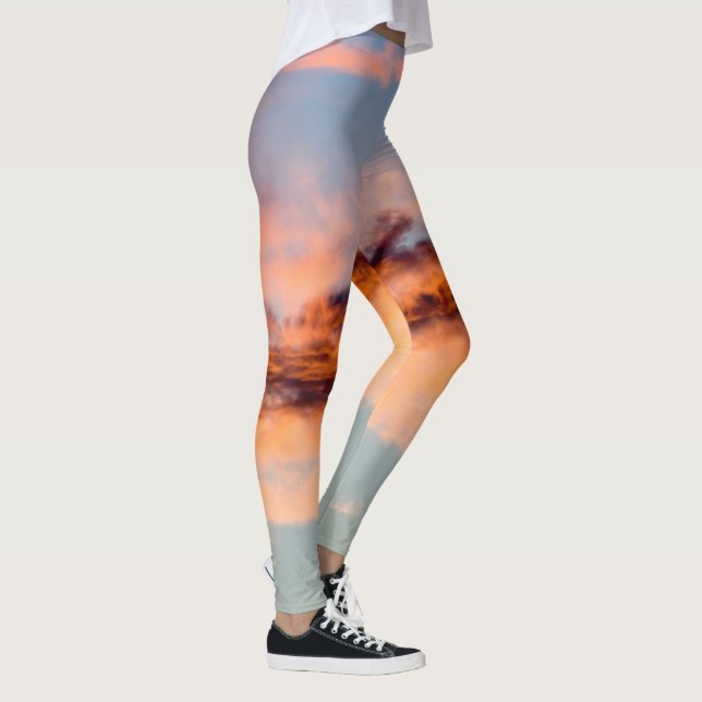 attraction consumption leggings (Right)