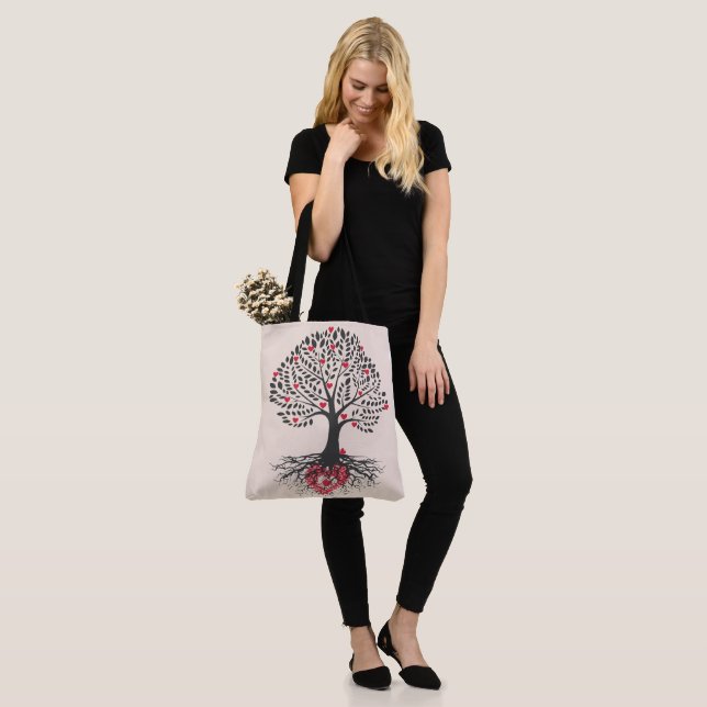 Atummn tree tote bag (On Model)