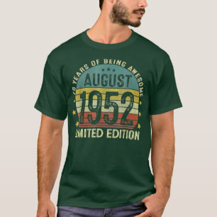 August 1952 70 Years Old Gift For Men Vintage 70th T-Shirt