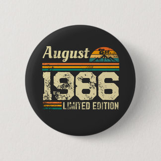 August Birthday Custom Year 6 Cm Round Badge