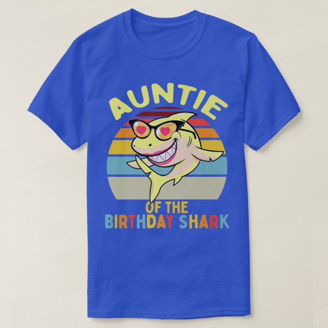 Auntie of the Shark Birthday Aunt Matching Family T-Shirt (Design Front)