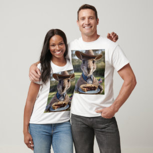 Aussie Kangaroos Love Australian Made Meat Pies, T-Shirt