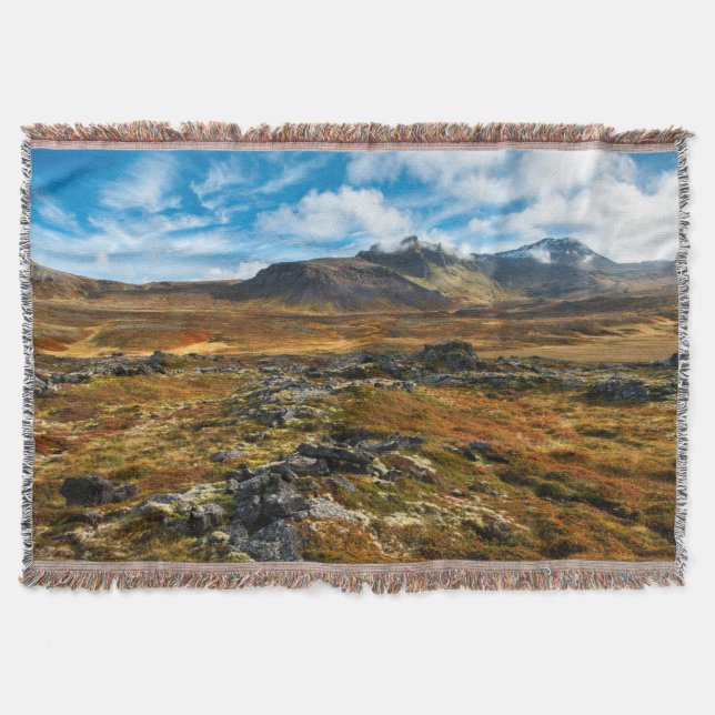 Autumn colours on the landscape throw blanket (Front)