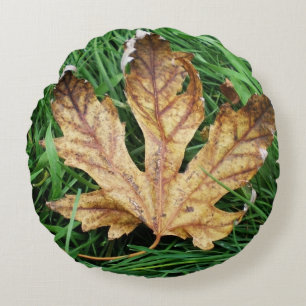 Autumn leaf with green grass round cushion