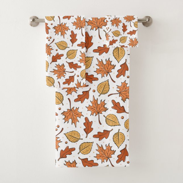 Autumn Leaves and Acorns Pattern Bath Towel Set (Insitu)