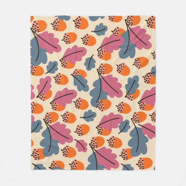 Autumn Oak: Leaves and Acorns Pattern Fleece Blanket (Front)