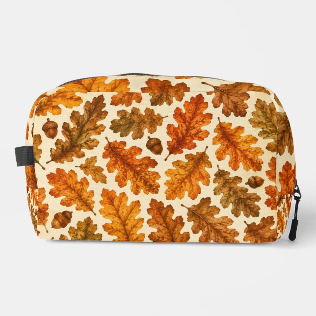 Autumn Oak Leaves Pattern | Cosy Nature Aesthetic Dopp Kit (Front)