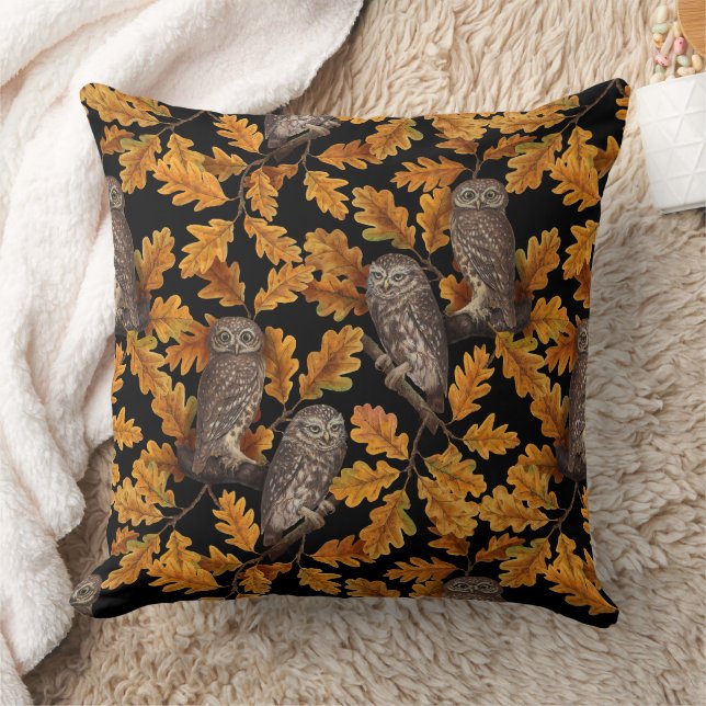 Autumn owls on black cushion (Blanket)