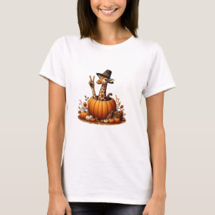 Autumn Pumpkin Fall Giraffe Thanksgiving Womens Me T-Shirt