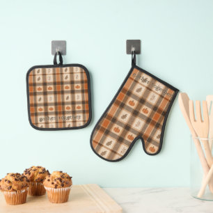 Autumn Pumpkin Plaid Oven Mitt & Pot Holder Set