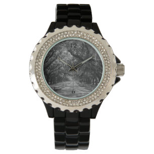Avenue Of Oaks Grayscale Watch