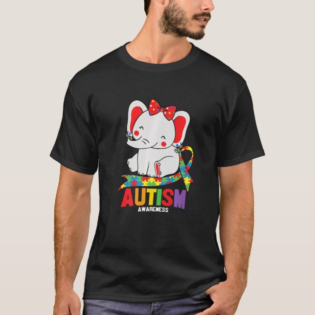 Awareness Elephant Mum Wearing Earrings Autism Hea T-Shirt (Front)