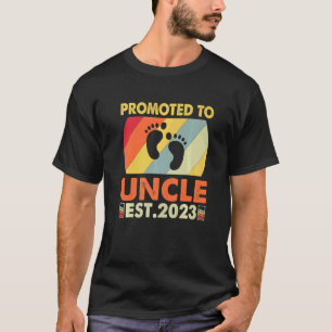Awesome Promoted To Uncle 2023 New Great Uncle 20 T-Shirt