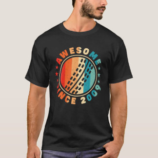 Awesome Since 2009 13Th Birthday 13 Years Old - Cr T-Shirt