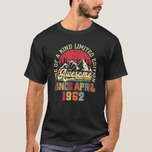 Awesome Since April 1952 70th Birthday 70 Years Ol T-Shirt
