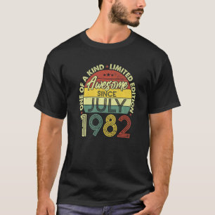 Awesome Since July 1982 40 Years Old 40th Birthday T-Shirt