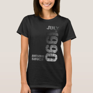 Awesome since July 1990 33th Birthday Born 1990 1 T-Shirt