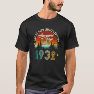 Awesome Since June 1932 90 Years Old 27th Birthday T-Shirt