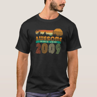 Awesome Since June 2009 Teen 13th Birthday Party R T-Shirt