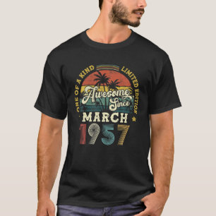 Awesome Since March 1957 Vintage 65Th Birthday Gif T-Shirt