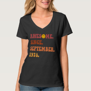 Awesome Since September 1978 Retro Groovy 44 Year T-Shirt