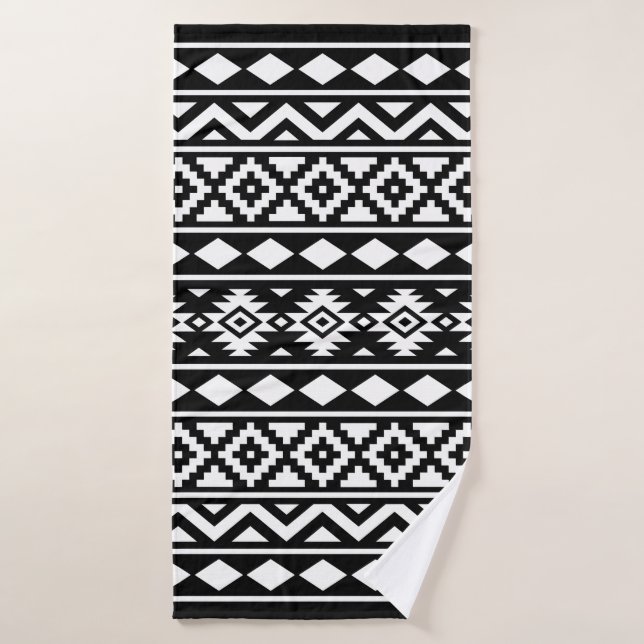 Aztec Essence Pattern IIIb Black & White Bath Towel (Bath Towel)