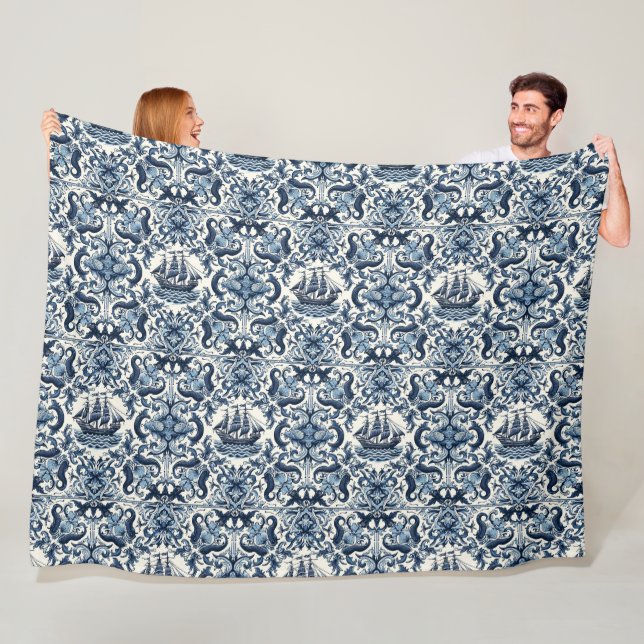 Azujejo pattern fleece blanket (In Situ)
