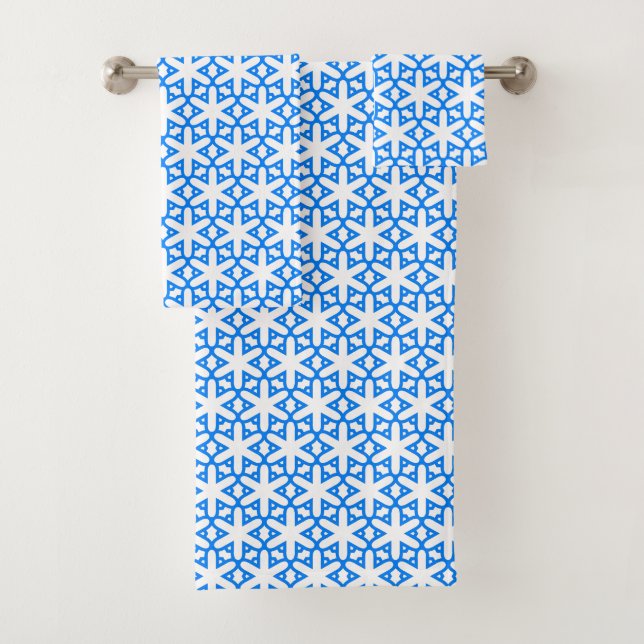 Azure Blue Geometic Flower Tile Bath Towel Set (Insitu)