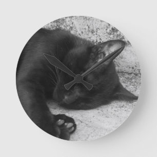 B&W - Cat Sleeping Round Clock