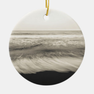 B&W seascape, Hawaii Ceramic Tree Decoration