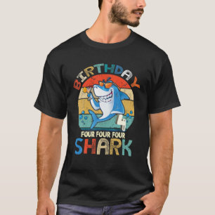 Baby Cute Shark Birthday Boy 4 Year Old Vintage 4N T-Shirt