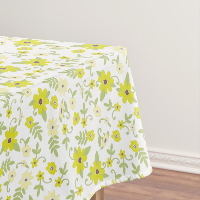 Baby in Bloom Shower Yellow Tablecloth (In Situ)