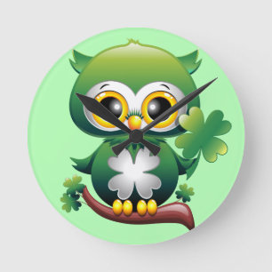 Baby Owl Cute St Patrick Cartoon Round Clock