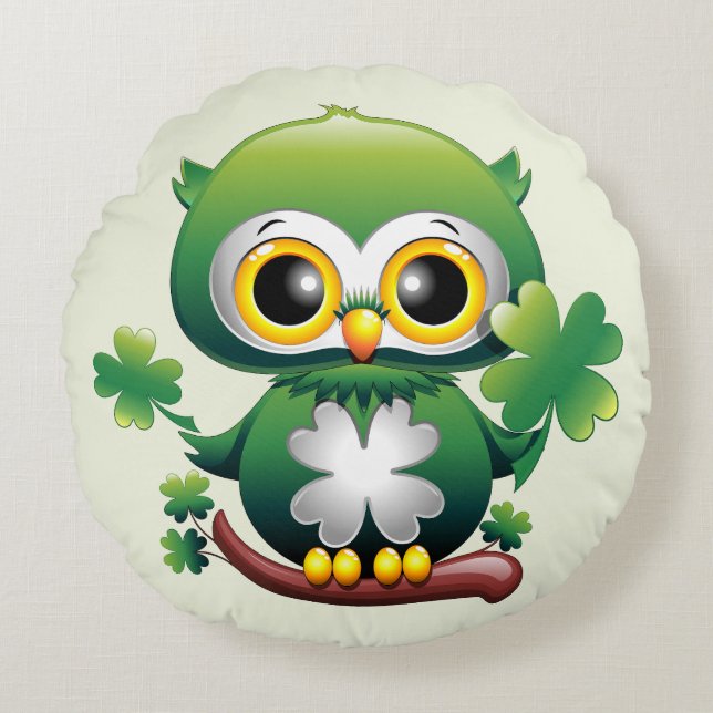 Baby Owl Cute St Patrick Cartoon Round Cushion (Front)