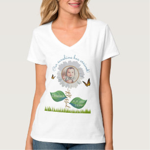 Baby photo name date time of birth announcement T-Shirt