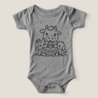 Baby T-shirt with little cow and friends.