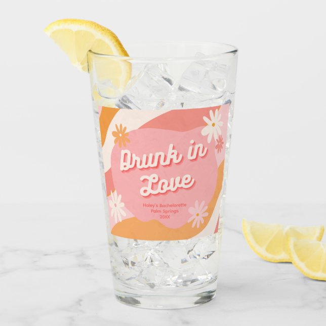 Bachelorette Party Favour Retro Drunk in Love Glass (Front Ice)
