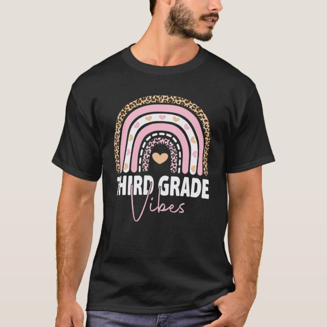 Back To School 3rd Grade Vibes Rainbow Leopard Tea T-Shirt (Front)