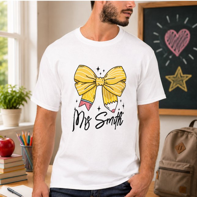 Back to School Coquette Custom Name T-Shirt (Back to School Coquette Custom Name T-Shirt)
