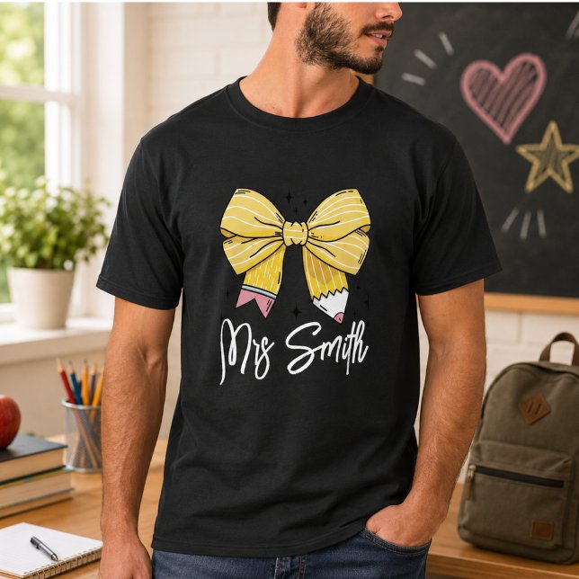 Back to School Coquette Custom Name T-Shirt (Back to School Coquette Custom Name T-Shirt)
