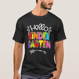 Back To School First Day Hello Kindergarten Leopar T-Shirt