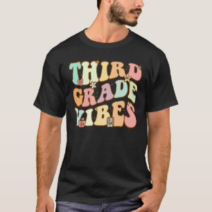 Back To School Third Grade Vibes Retro Teacher Wom T-Shirt