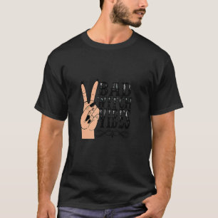 Bad Witch Vibes Witch Hand Halloween Woman Costume T-Shirt